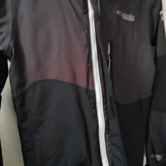Kids Columbia Titanium Charcoal Grey & Black Ski Jacket ~ Size M (10-12) - Picture 12 of 16